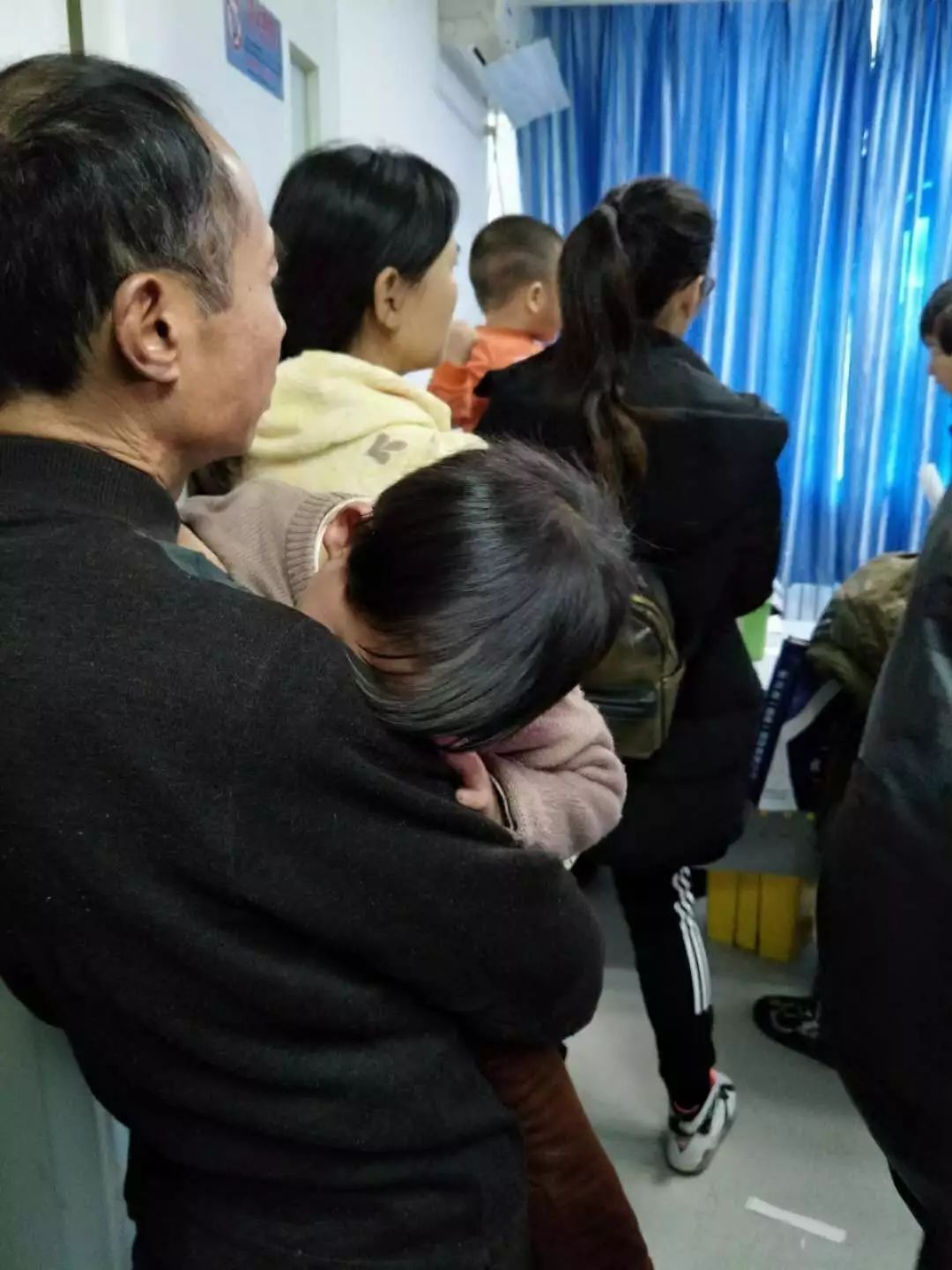 塘沽妇产医院全体儿科医护人员在新一年儿童发