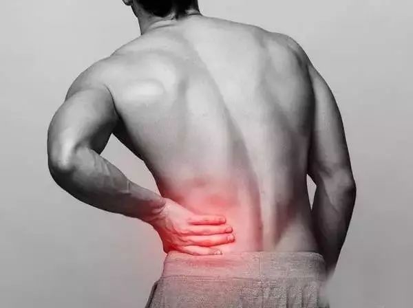 右侧腰部疼痛是怎么回事?